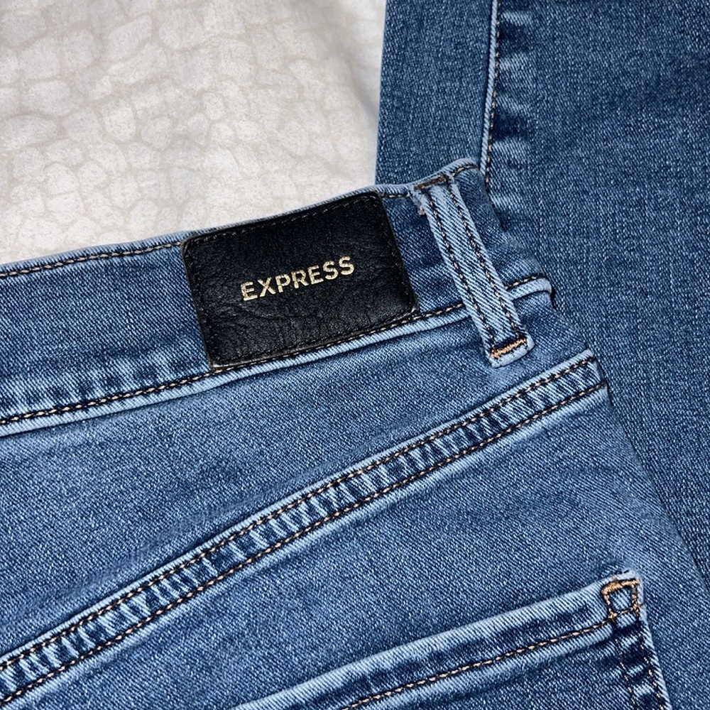 Express Jeans - Picture 3 of 3
